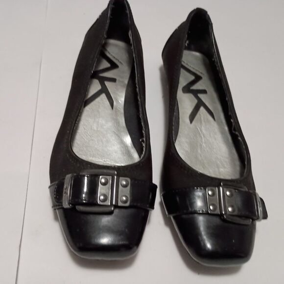 ANNE KLEIN SPORT, Black Sport Flats with Buckle, Size 8.5 - Picture 1 of 8
